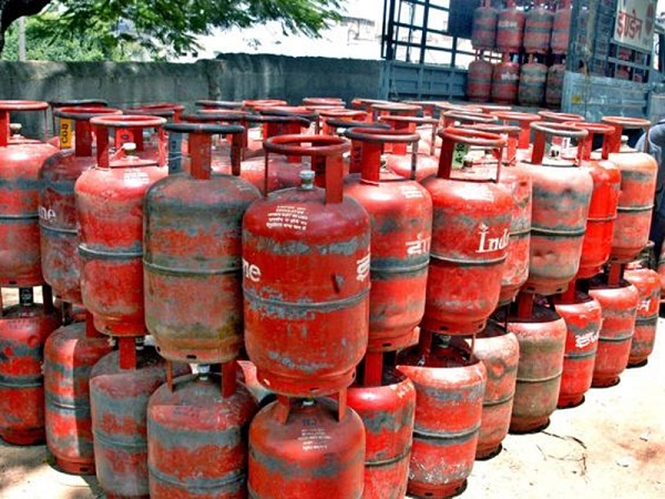 LPG सिलेंडर (फाइल फोटो)