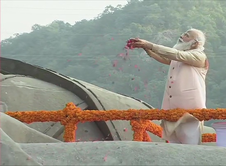 Prime Minister Narendra Modi pays tribute to Sardar Vallabhbhai Patel