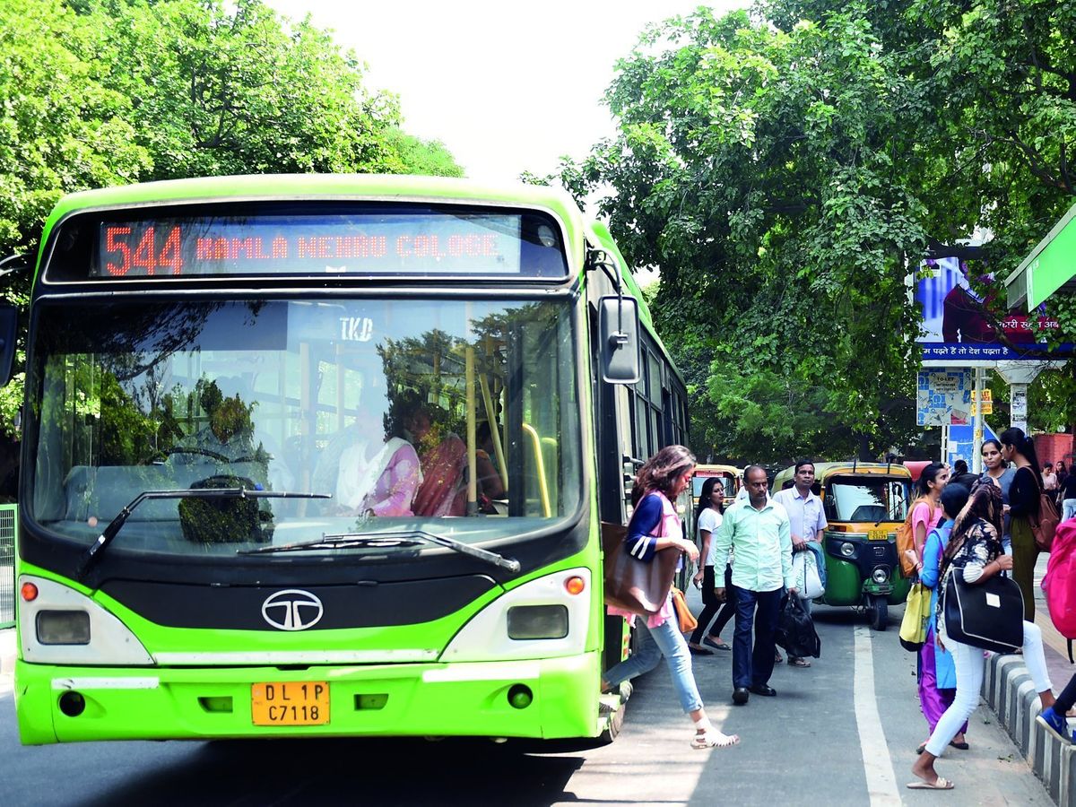 DTC बस(फाइल फोटो)