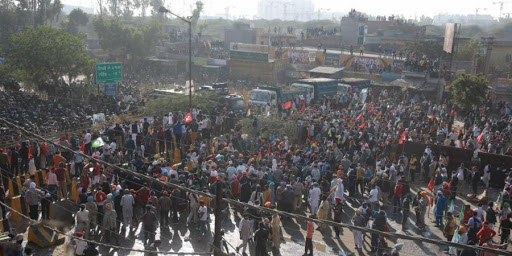 A huge deployment of security forces at Singhu border between Delhi and Haryana on Tuesday.