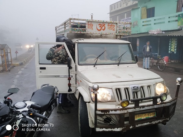 एसएसबी की टीम ने तस्कर को दबोचा