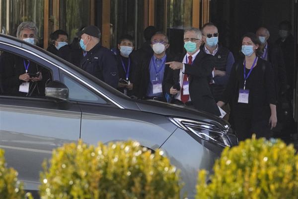 WHO team visits 2nd Wuhan hospital