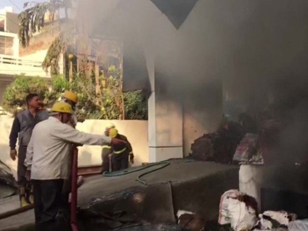 Fire breaks out at Noida Sector 7