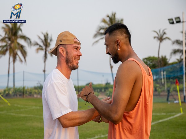 Krunal Pandya and Chris Lynn