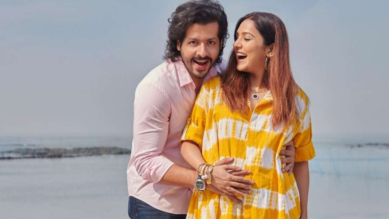 Nihaar Pandya and Neeti Mohan