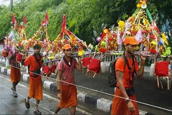 कांवड़ यात्रा पर यूपी सरकार को सुप्रीम कोर्ट ने दिया नोटिस (फाइल फोटो)