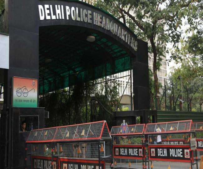 दिल्ली पुलिस में 1,000 से ज्यादा कर्मी कोरोना संक्रमित (फाइल फोटो)