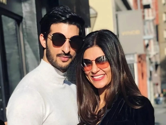 Bollywood Actress Sushmita Sen and her former boyfriend Rohman Shawl