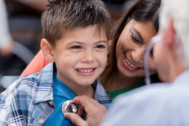 Doctor examining an asthmatic kid (File Photo)