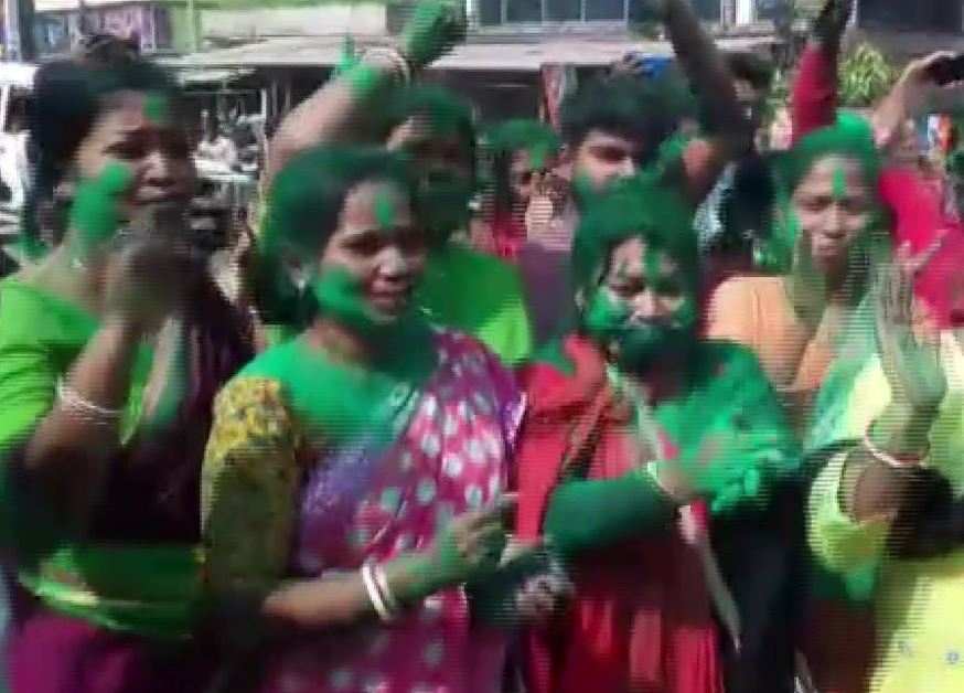 TMC workers celebrating the victory at the 24 North Pargana counting centre