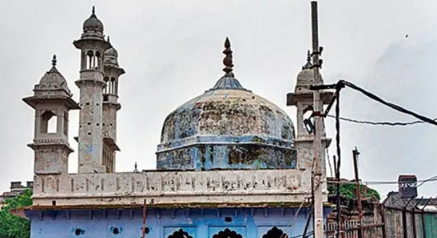 Survey underway at Gyanvapi Masjid complex for third day (File Photo)