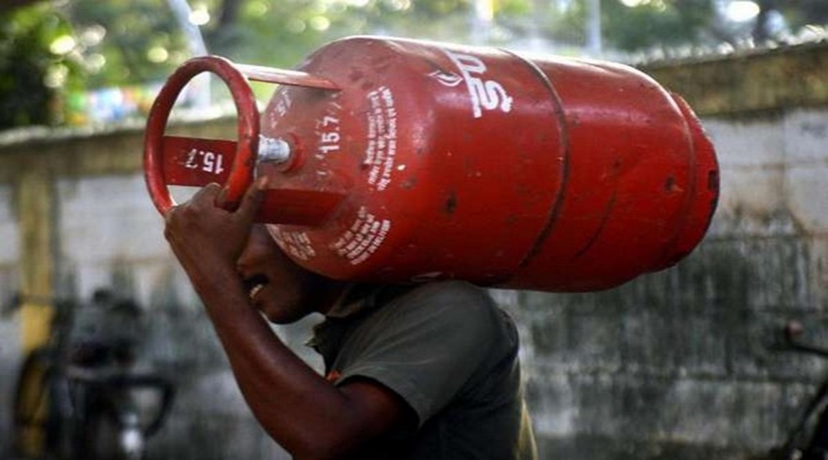 LPG price hike (File Photo)