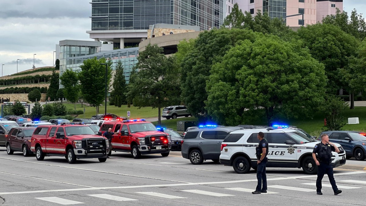 Tulsa hospital campus shooting leaves 5 dead