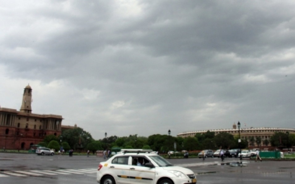 Light rain likely in city (File Photo)