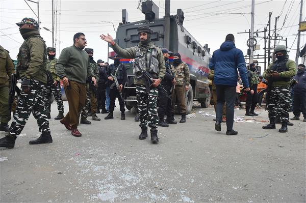 Civilians injured in grenade blast by terrorists in Srinagar (File Photo)