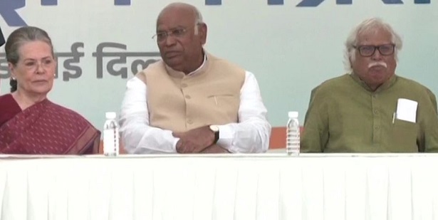 Mallikarjun Kharge takes charge as Congress President