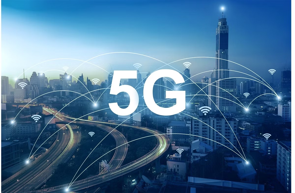 देश में तेजी से शुरू हो रही 5G सेवाएं (फाइल)