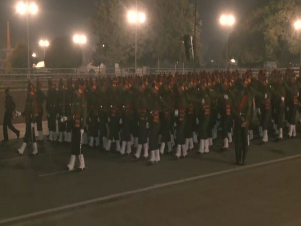 Armed forces conduct rehearsals for Parade in Delhi