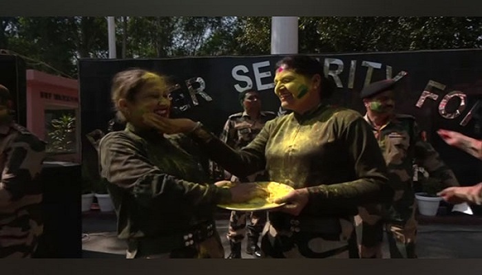 BSF Jawans celebrate Holi in RS Pura sector