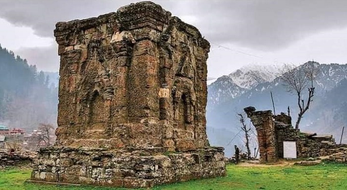 एलओसी के पास माता शारदा देवी मंदिर