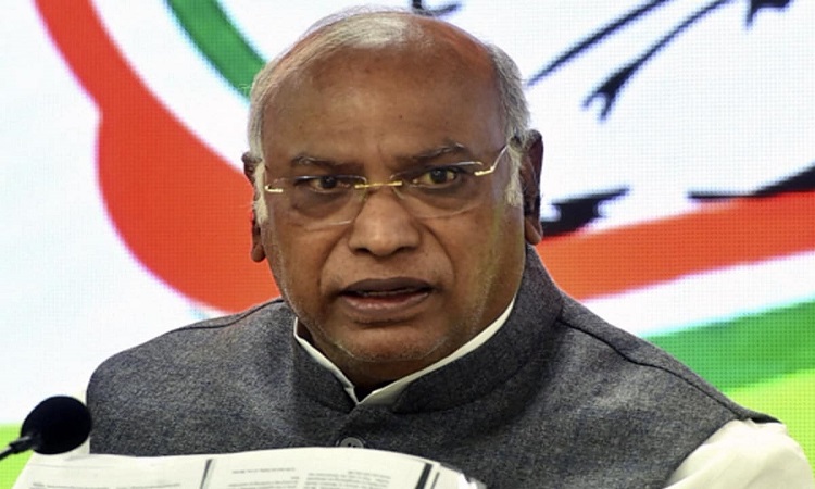 Mallikarjun Kharge (File)