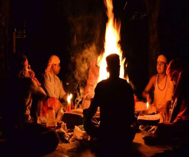 तांत्रिक गिरफ्तार (फाइल)