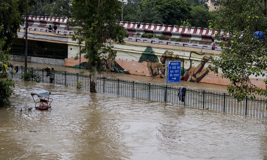 दिल्ली बनी दरिया