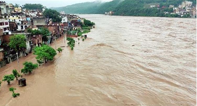 भारी बारिश  (फाइल)