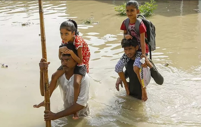 बारिश के चलते तेलंगाना सरकार ने दो दिन स्कूल बंद