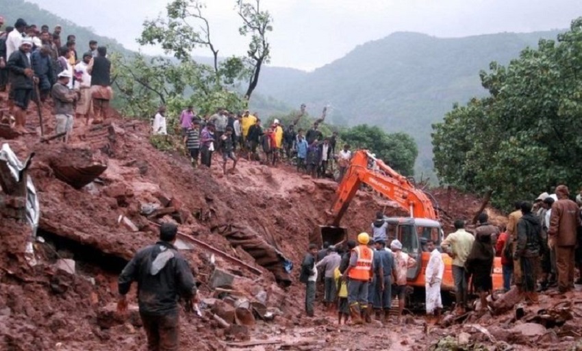 रायगढ़ में रेसक्यू ऑपरेशन जारी