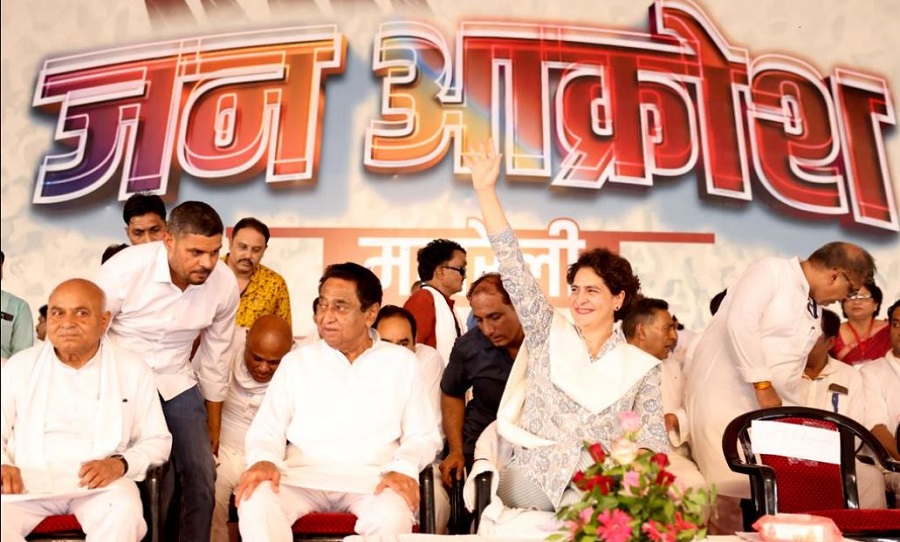 Priyanka Gandhi at Jan Aakrosh Maharally in Gwalior