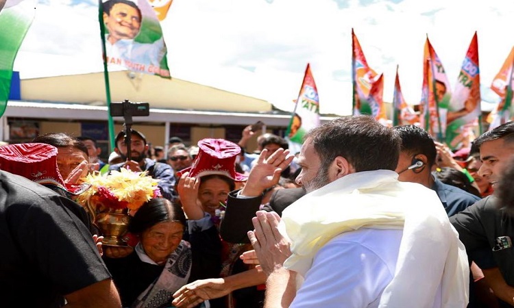 Rahul Gandhi arrives in Leh on a two-day visit