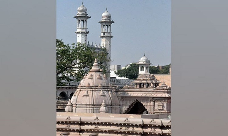 A view of Kashi Vishwanath Temple and Gyanvapi Mosque, in Varanasi