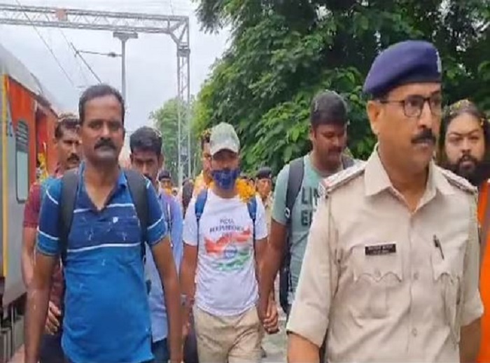 यूट्यूबर मनीष कश्यप की एस्कॉर्ट पार्टी में शामिल पटना पुलिस के 5 जवान सस्पेंड