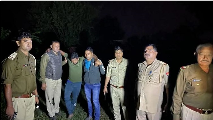 पुलिस की गोली से घायल हुआ गोकश।