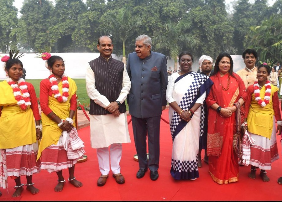 President Murmu, VP Dhankar on Birsa Munda Jayanti