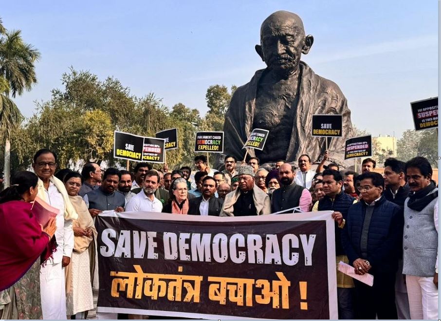 MPs stage protest in front of Gandhi statue