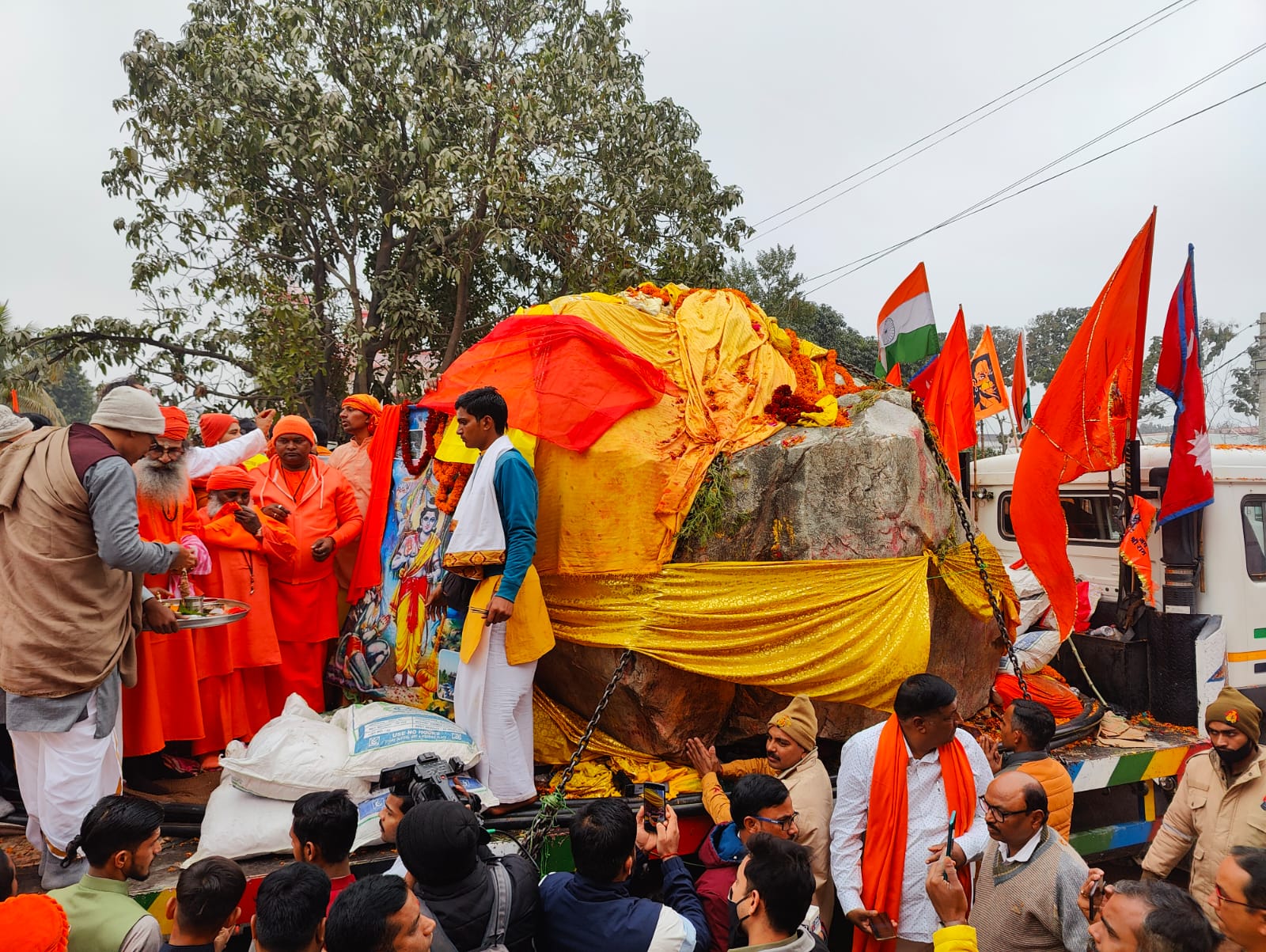 कर्नाटक सरकार मंदिर आंदोलन