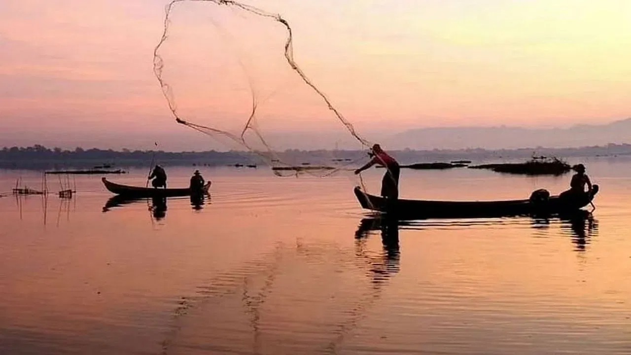 18 भारतीय मछुआरों को गिरफ्तार किया