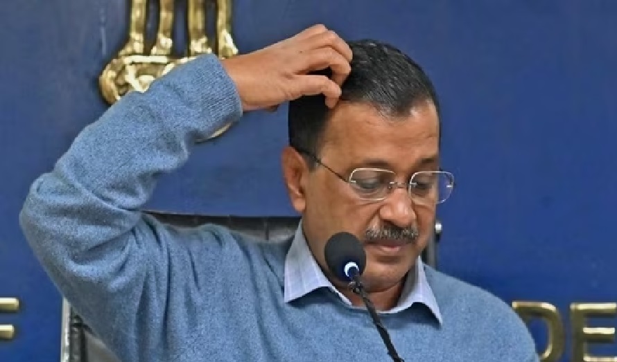 चौतरफा घिरे केजरीवाल (फाइल फोटो)