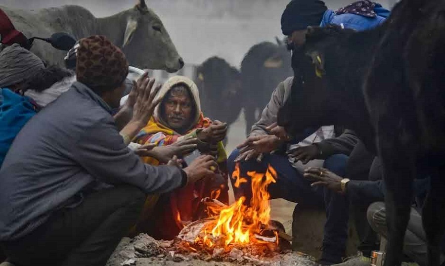 कई हिस्सों में ठंड का प्रकोप जारी