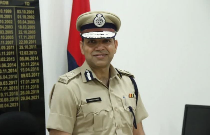 फरीदाबाद  पुलिस आयुक्त राकेश कुमार आर्य