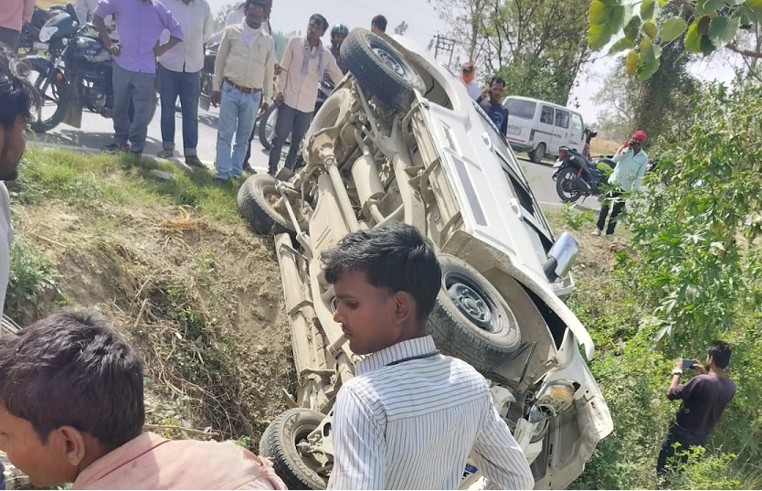 सडक़ हादसे में शिक्षक की मौत