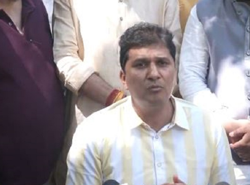 Delhi Mantri Saurabh Bhardwaj addresses Media