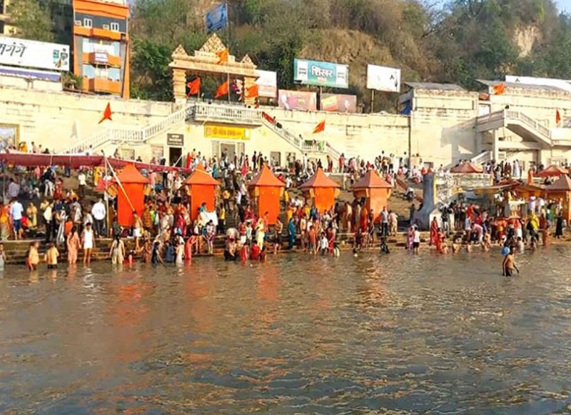 Devotees at Har ki Pauri on the auspicious occasion of Ganga Saptmi