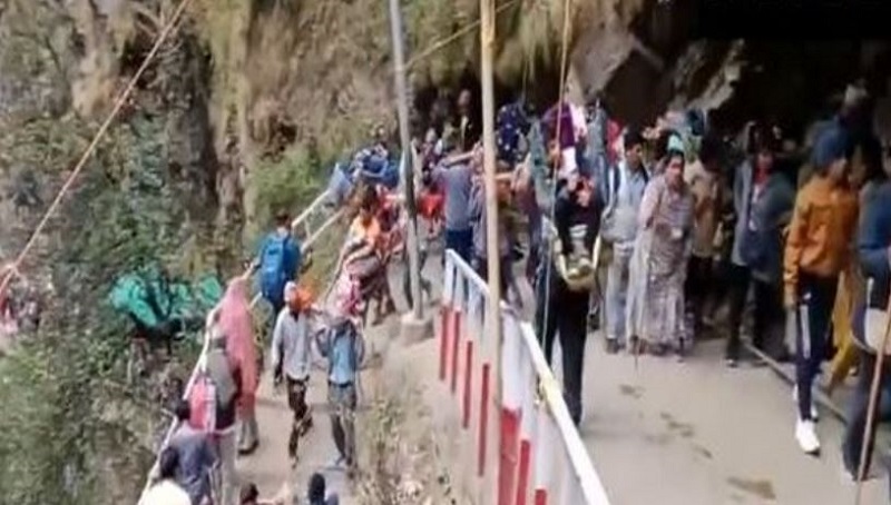 Large number of pilgrims flocking to Gangotri and Yamunotri Dham