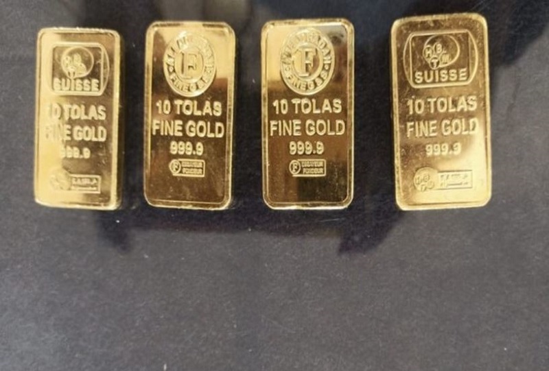 BSF apprehends one person along with gold biscuits in Tripura