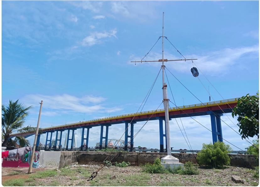 Storm Warning Cage Pampan Port in Rameswaram