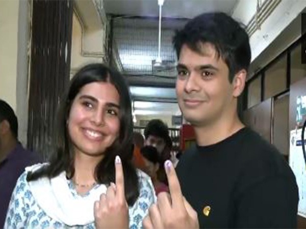 Miraya and Raihan cast their votes