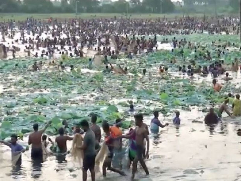 Villagers celebrate centuries-old fishing festival in Tamil Nadu's Melur